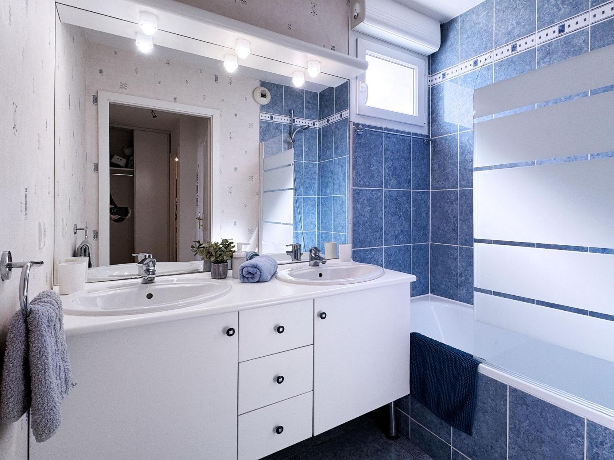 Apartmán Joli 3P Avec Terrasse Et Garage Proche Centre Štrasburk Exteriér fotografie