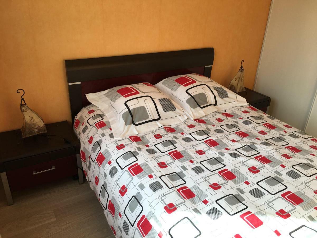 Apartmán Joli 3P Avec Terrasse Et Garage Proche Centre Štrasburk Exteriér fotografie